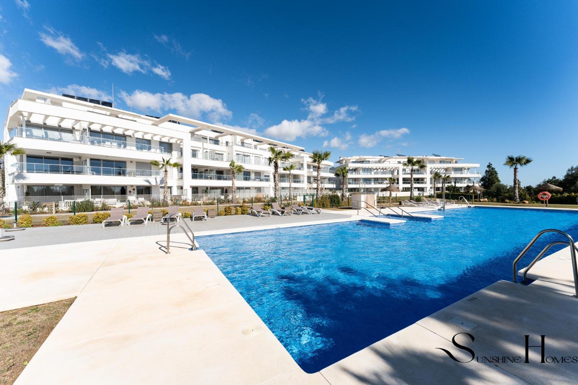 Luxury 2 Bedroom Apartment, Pools, Sauna, Gym & More MIJAS COSTA Dış mekan fotoğraf