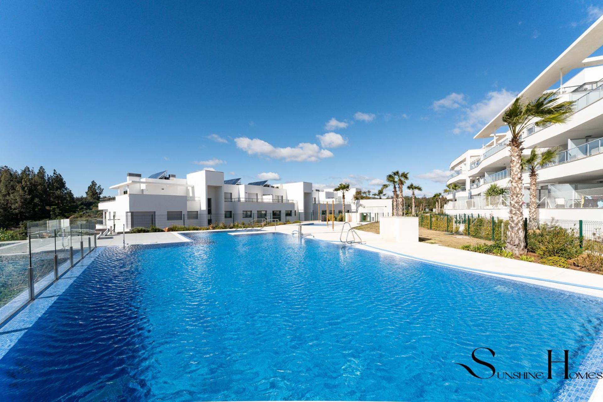 Luxury 2 Bedroom Apartment, Pools, Sauna, Gym & More MIJAS COSTA Dış mekan fotoğraf